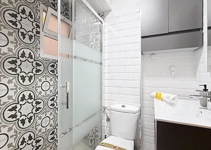 Center By South Costa