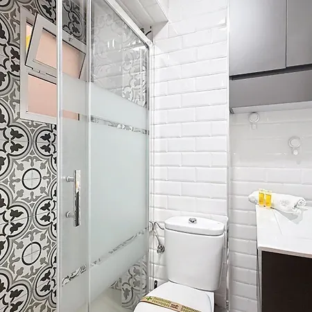 Center By South Costa